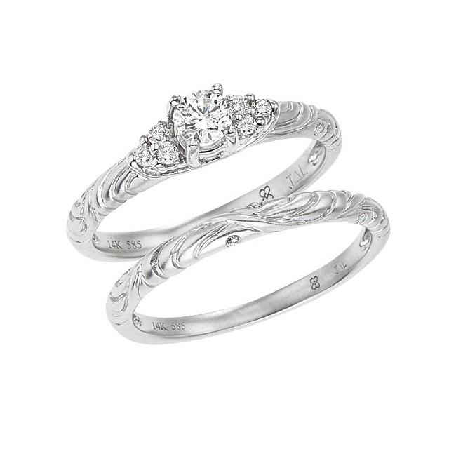 14K White Gold .34 Ct Diamond Satin QPid Bridal Ring Set