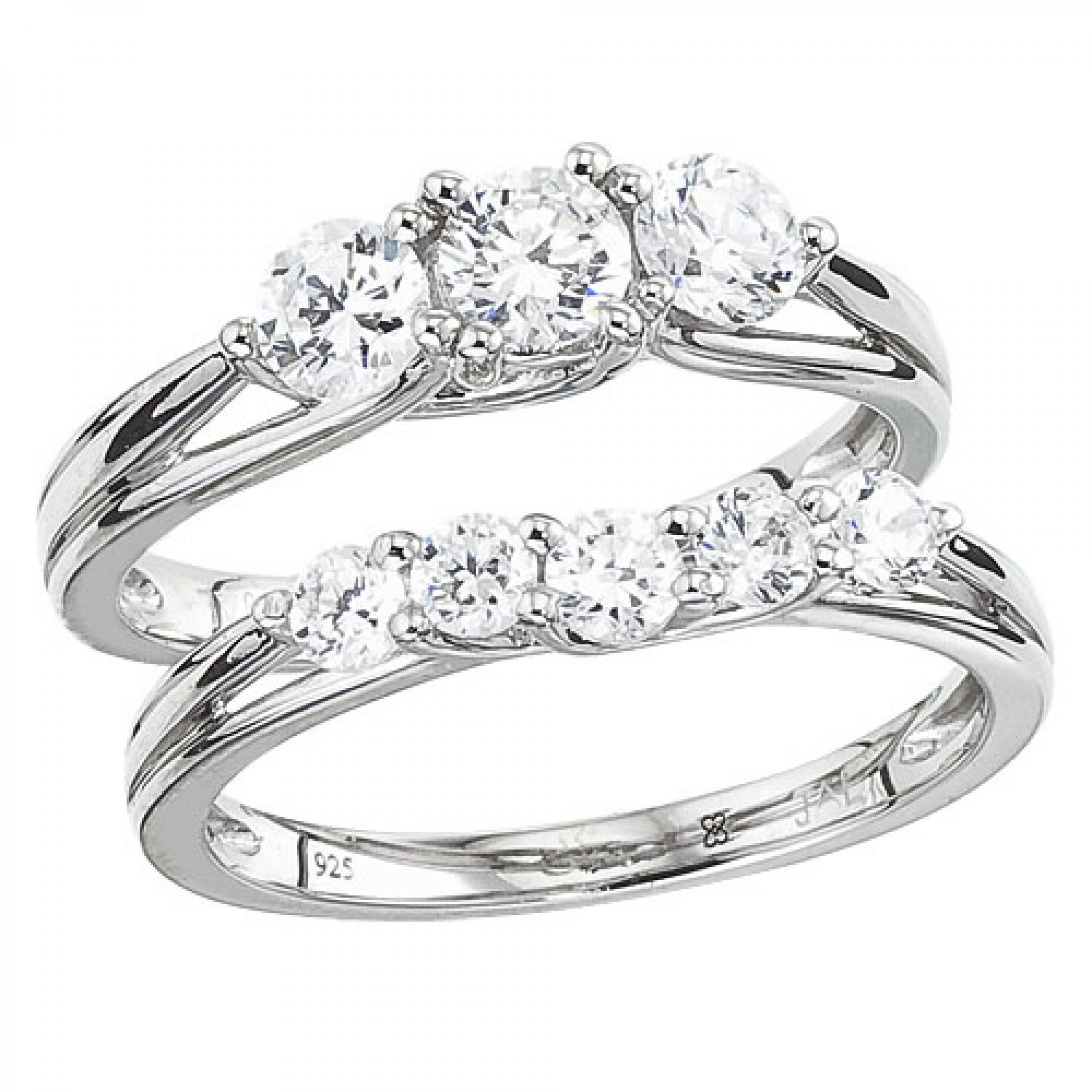 14K White Gold Qpid 1.5 Ct Diamond Three Stone Bridal Ring Set