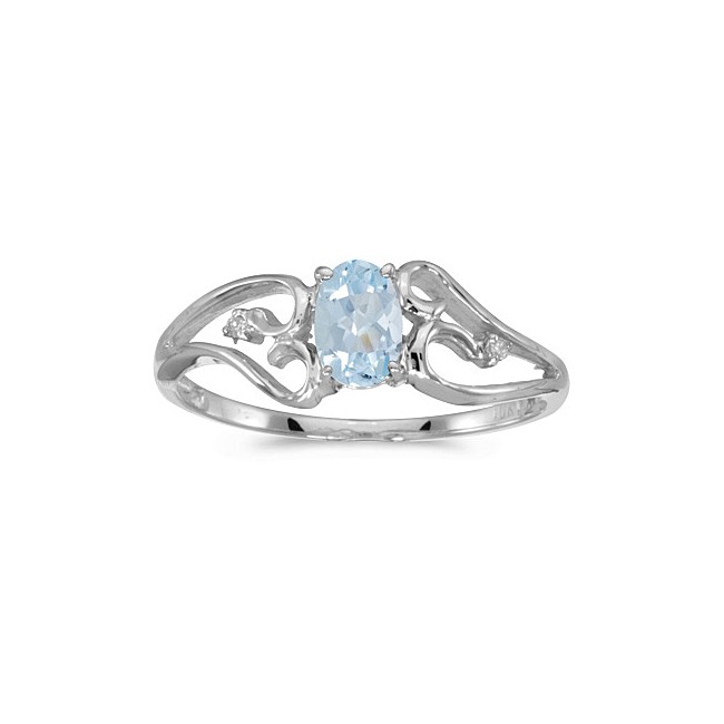 14k White Gold Oval Aquamarine And Diamond Ring