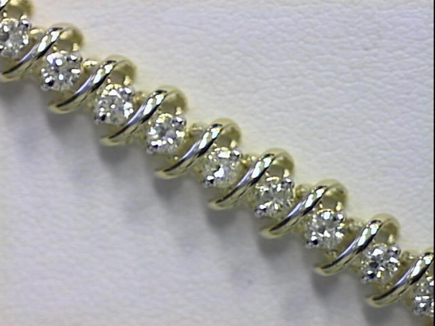 14K Yellow Gold Diamond Bracelet