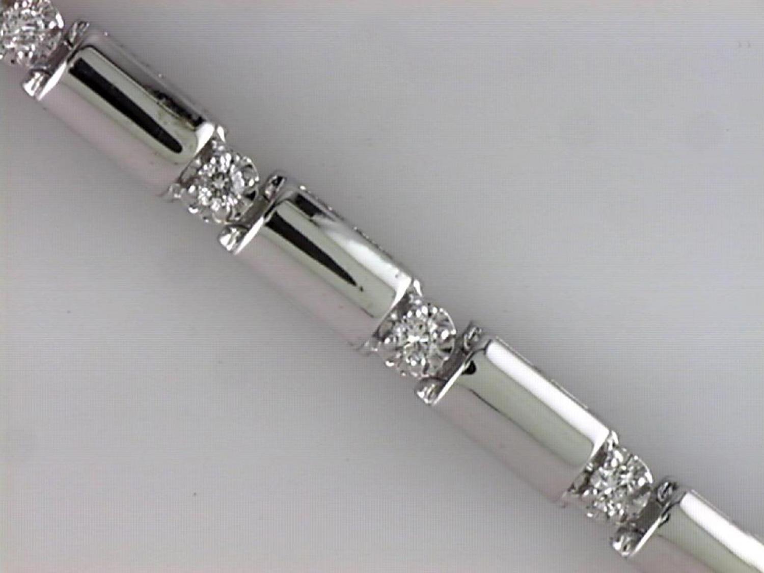 14K White Gold Diamond Bracelet