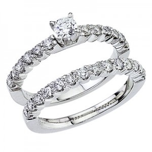 14K White Gold Fishtail .98 Ct Diamond Bridal Ring Set
