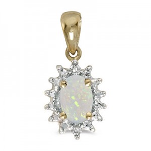 14k Yellow Gold Oval Opal And Diamond Pendant