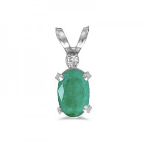 14k White Gold Oval Emerald And Diamond Filagree Pendant