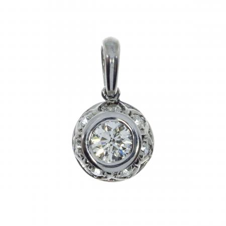 14K White Gold .66 Ct Round Diamond Disc Pendant