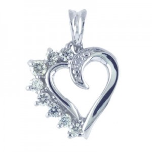14K White Gold Diamond Heart Pendant