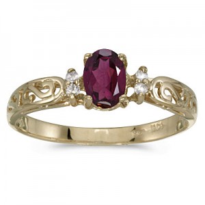 10k Yellow Gold Oval Rhodolite Garnet And Diamond Ring