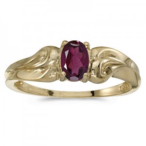 10k Yellow Gold Oval Rhodolite Garnet And Diamond Ring