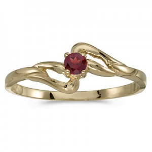 14k Yellow Gold Round Garnet Ring