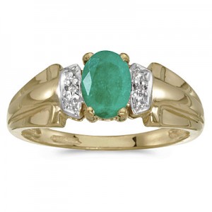 10k Yellow Gold Oval Emerald And Diamond Ring