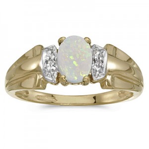 10k Yellow Gold Oval Opal And Diamond Ring