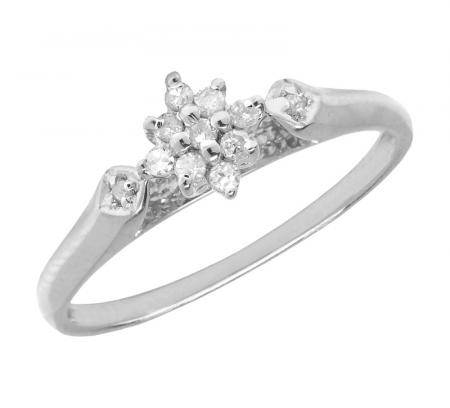 14K White Gold Diamond Cluster Ring