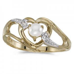 10k Yellow Gold Pearl And Diamond Heart Ring