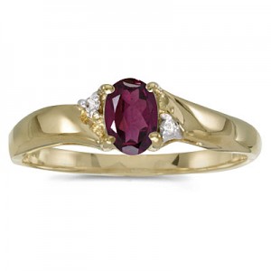 14k Yellow Gold Oval Rhodolite Garnet And Diamond Ring