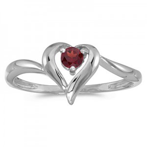 14k White Gold Round Garnet Heart Ring