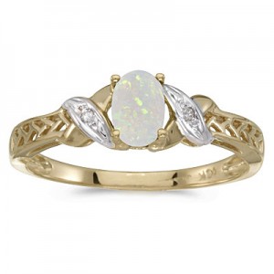 10k Yellow Gold Oval Opal And Diamond Ring