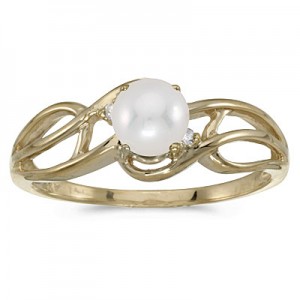 10k Yellow Gold Pearl And Diamond Curve Ring
