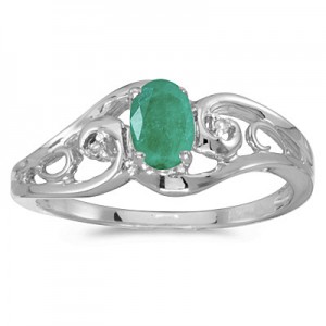 14k White Gold Oval Emerald And Diamond Ring