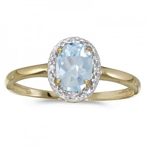 10k Yellow Gold Oval Aquamarine And Diamond Ring