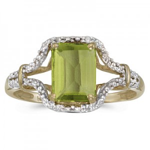 10k Yellow Gold Emerald-cut Peridot And Diamond Ring