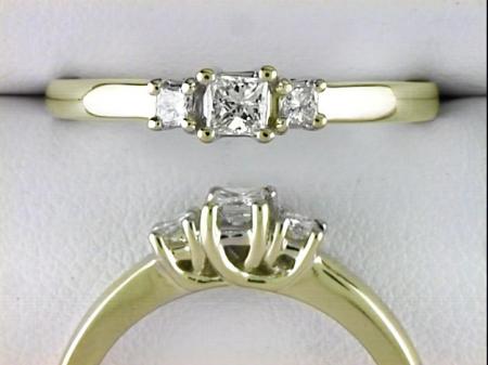 14k Yellow Gold 0.25 Ct Three Stone Trellis Diamond Ring