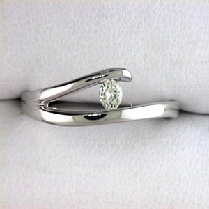 14k White Gold Diamond Wishbone Ring