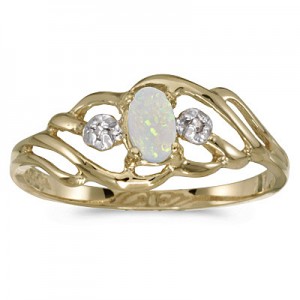 10k Yellow Gold Oval Opal And Diamond Ring