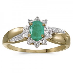 10k Yellow Gold Oval Emerald And Diamond Ring