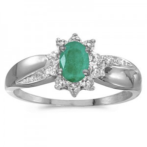 10k White Gold Oval Emerald And Diamond Ring