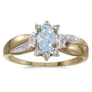 14k Yellow Gold Oval Aquamarine And Diamond Ring