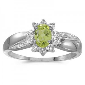 14k White Gold Oval Peridot And Diamond Ring