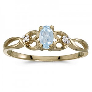 10k Yellow Gold Oval Aquamarine And Diamond Ring