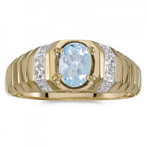 10k Yellow Gold Oval Aquamarine And Diamond Ring