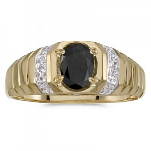 10k Yellow Gold Oval Onyx And Diamond Ring