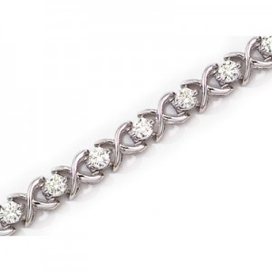 14K White Gold Diamond XO Bracelet