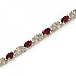 14K White Gold Oval Garnet and Diamond Bracelet