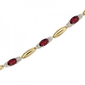 14K Yellow Gold Oval Garnet and Diamond Bracelet