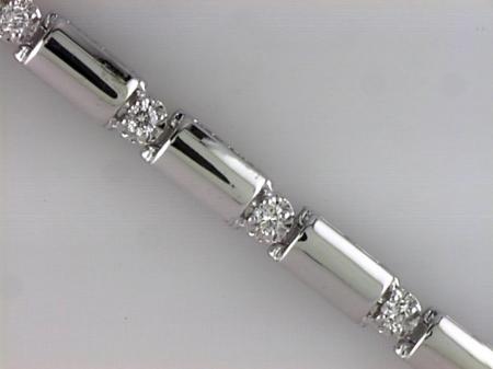 14K White Gold Diamond Bracelet