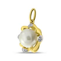 14K Yellow Gold Pearl with Diamond Floral Pendant