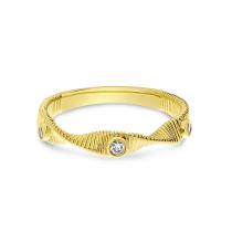 14K Yellow Gold Diamond Fluted Twisted Band