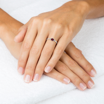 10K White Gold Oval Garnet Millgrain Birthstone Ring