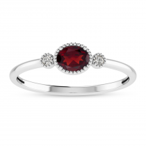 14K White Gold Oval Garnet Millgrain Birthstone Ring