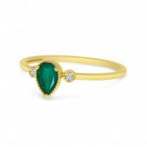 14K Yellow Gold Pear Emerald Birthstone Ring