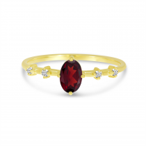 14K Yellow Gold Oval Garnet Birthstone Ring