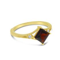 14K Yellow Gold Princess Garnet Beaded Band Ring