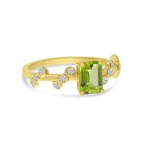 14K Yellow Gold Emerald Cut Peridot and Diamond Twist Band Ring